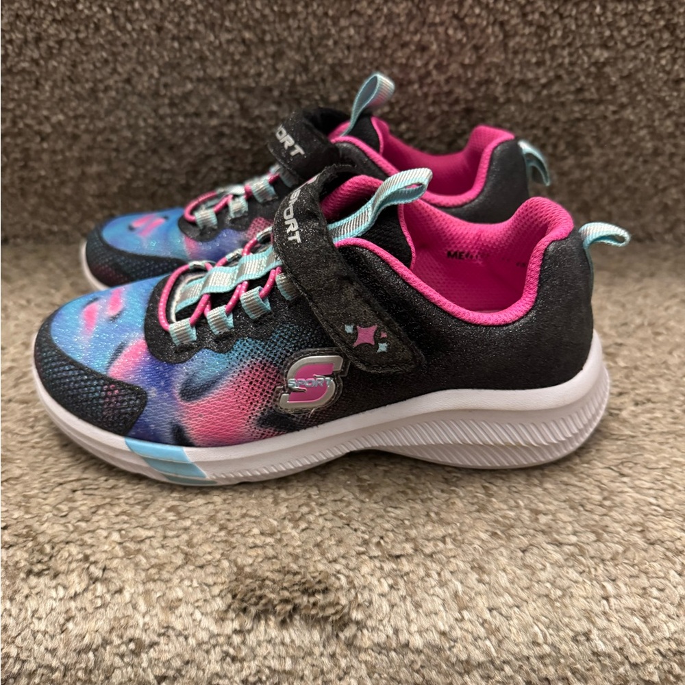 S Sport Skechers Cora Black & Multicolor Sneakers Girls Sz 1, **Used few times.
